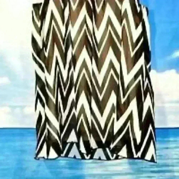 IZ BYER Womans BLACK & WHITE Sheer Top LINED Lightweight Shirt size Lg - Picture 3 of 4